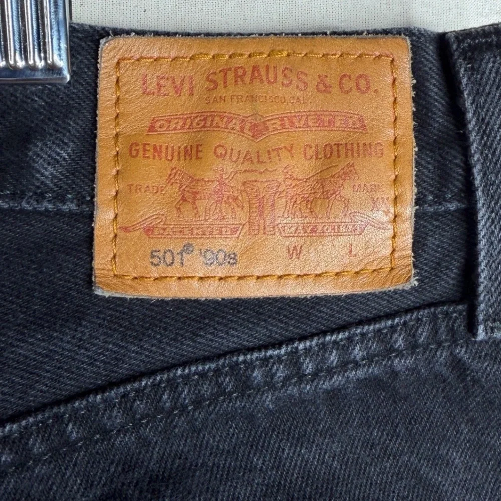 Levi's 501 Men's 90's Button Fly Jeans size 33X30 Black